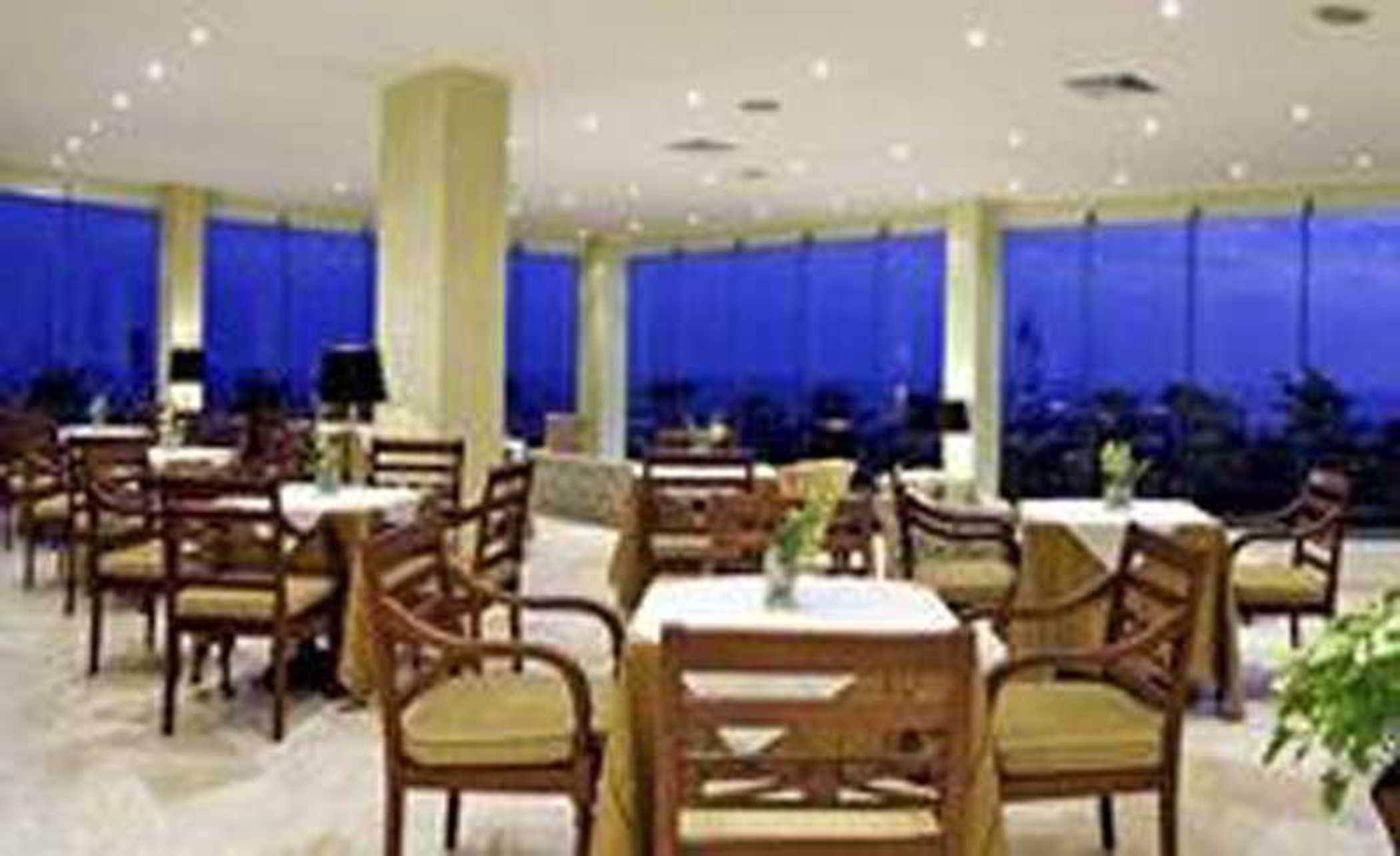 Dominican Fiesta Hotel Santo Domingo Zewnętrze zdjęcie The restaurant